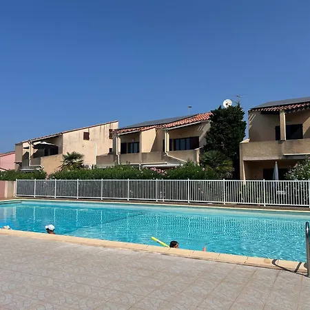 Apartment T1 Bis 150 M De La Agosta Avec Piscine